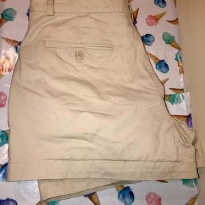 🔥🔥Ralph Lauren Tan Shorts Size Ten